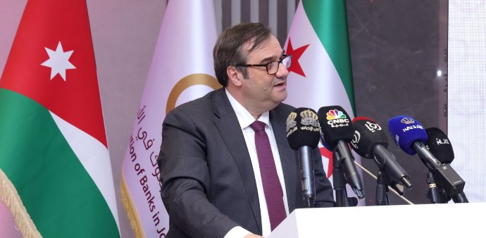 عبد القادر حصرية حاكم مصرف سوريا