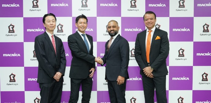 ماكنيكا إنك تستحوذ على سايبر نايت